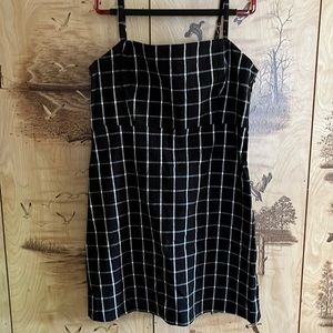 Hollister dress with zipper on side